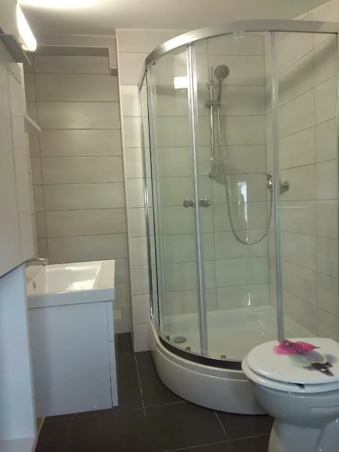 Lorber House Stinjan Apartment Pula 0*,