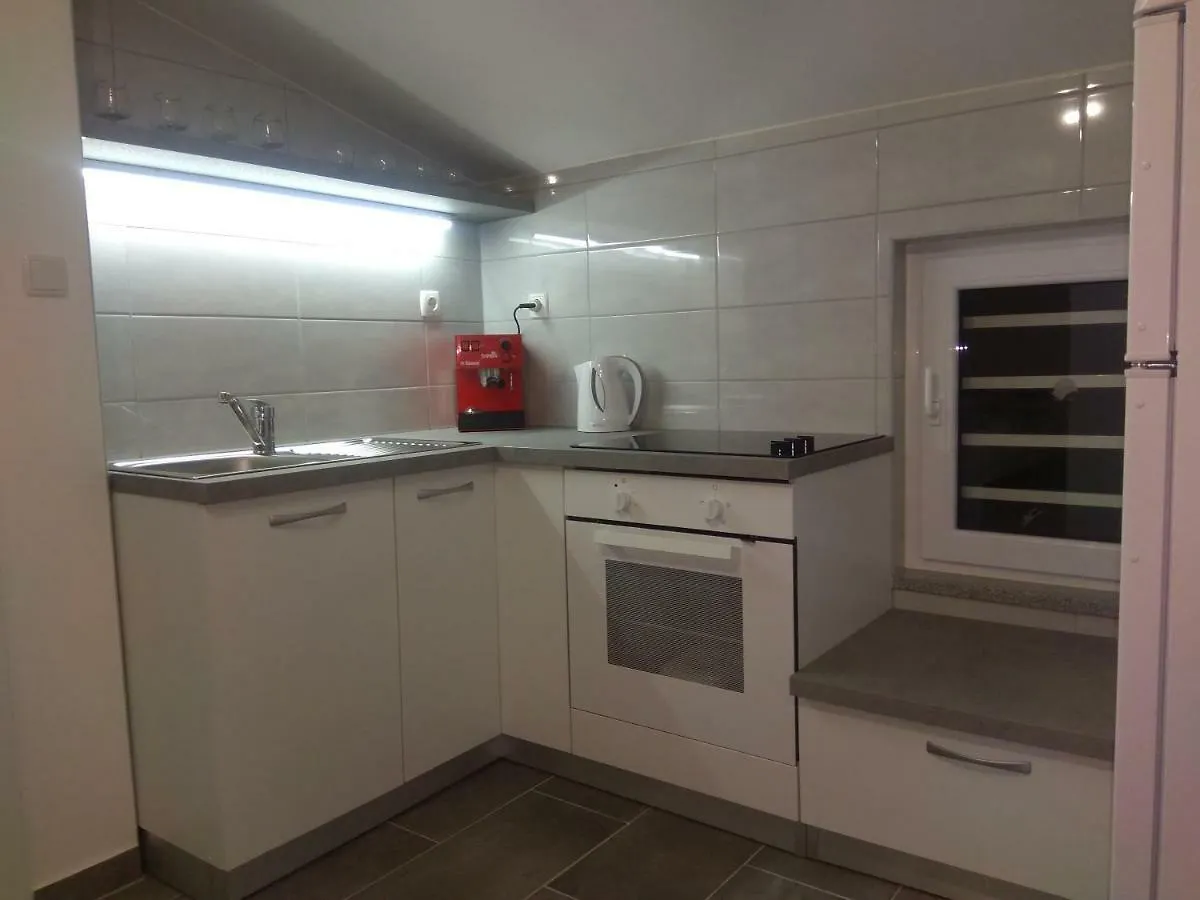 Lorber House Stinjan Apartment Pula